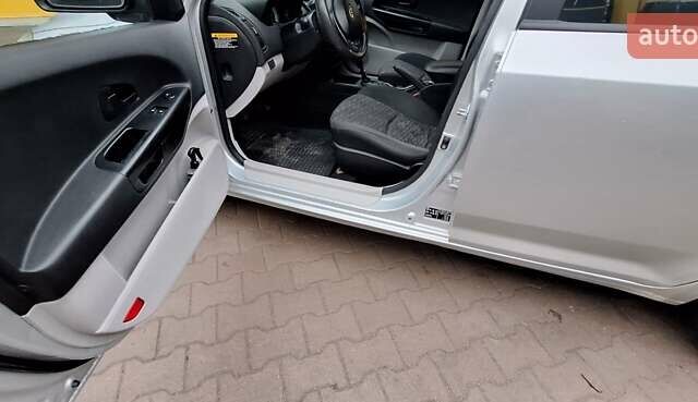 Сірий Кіа Сід, об'ємом двигуна 1.4 л та пробігом 280 тис. км за 4500 $, фото 12 на Automoto.ua