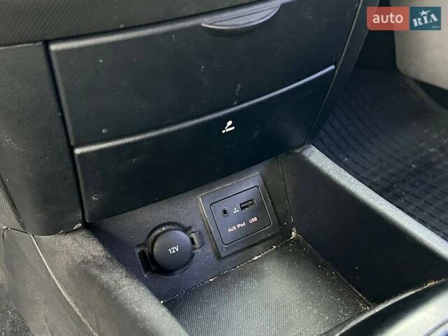 Серый Киа Сид, объемом двигателя 1.4 л и пробегом 247 тыс. км за 4490 $, фото 21 на Automoto.ua