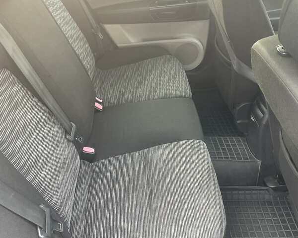 Сірий Кіа Сід, об'ємом двигуна 1.6 л та пробігом 218 тис. км за 5350 $, фото 5 на Automoto.ua