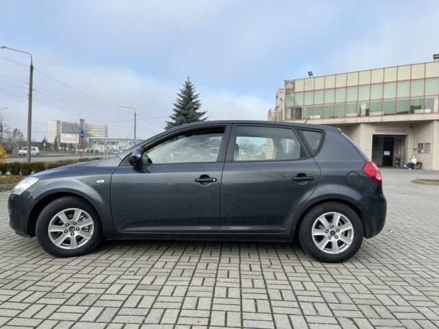Серый Киа Сид, объемом двигателя 1.6 л и пробегом 237 тыс. км за 4700 $, фото 4 на Automoto.ua