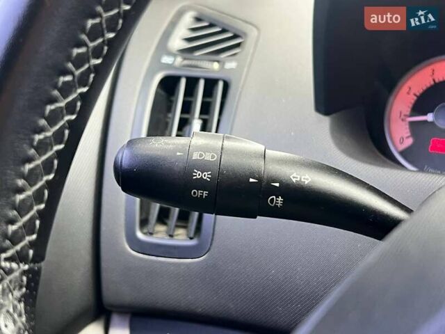 Серый Киа Сид, объемом двигателя 1.4 л и пробегом 247 тыс. км за 4490 $, фото 13 на Automoto.ua