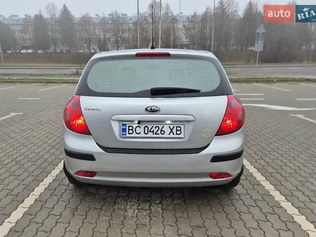 Серый Киа Сид, объемом двигателя 1.6 л и пробегом 265 тыс. км за 5599 $, фото 9 на Automoto.ua