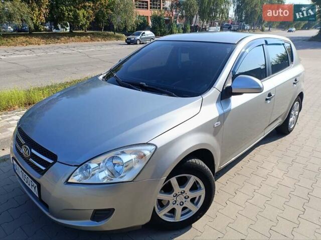 Сірий Кіа Сід, об'ємом двигуна 1.59 л та пробігом 262 тис. км за 6300 $, фото 4 на Automoto.ua