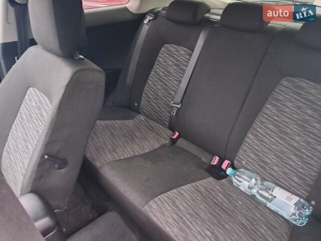 Серый Киа Сид, объемом двигателя 1.59 л и пробегом 204 тыс. км за 6300 $, фото 14 на Automoto.ua