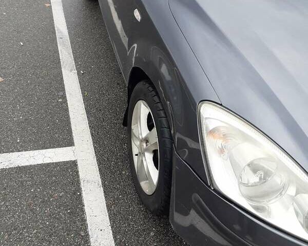 Сірий Кіа Сід, об'ємом двигуна 1.6 л та пробігом 258 тис. км за 5000 $, фото 2 на Automoto.ua