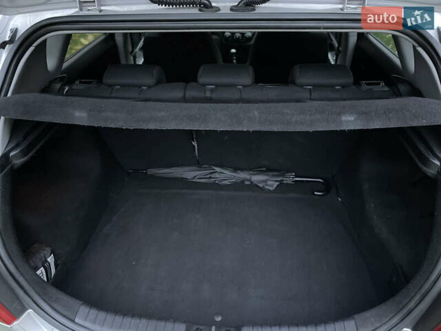 Серый Киа Сид, объемом двигателя 1.4 л и пробегом 273 тыс. км за 4800 $, фото 31 на Automoto.ua