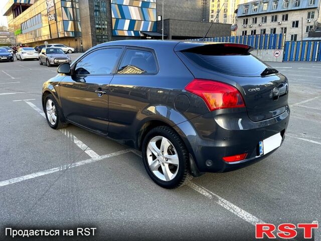 Серый Киа Сид, объемом двигателя 2 л и пробегом 213 тыс. км за 5300 $, фото 1 на Automoto.ua