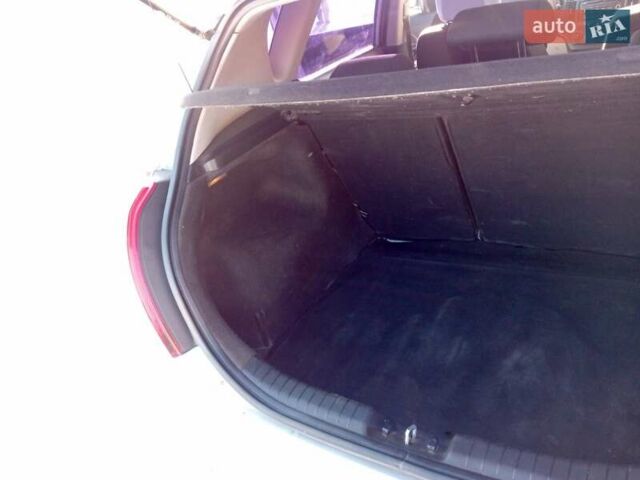 Серый Киа Сид, объемом двигателя 1.4 л и пробегом 308 тыс. км за 5000 $, фото 6 на Automoto.ua