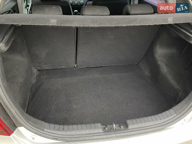 Кіа Сід 2008 у Белой Церкве на Automoto.ua Сірий Кіа Сід, об'ємом двигуна 1.6 л та пробігом 170 тис. км за 4950 $, фото 21 на Automoto.ua