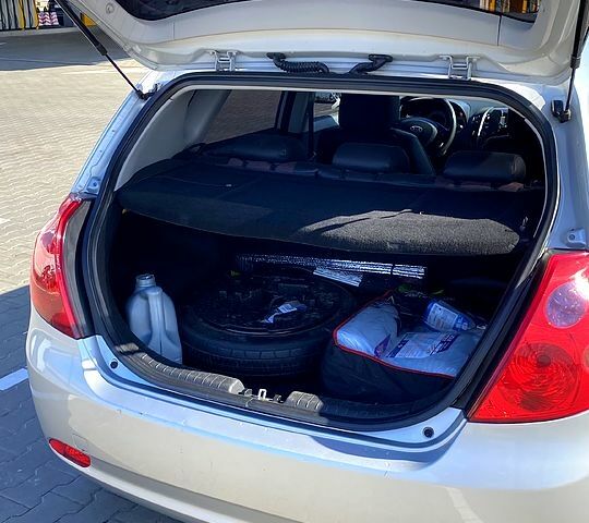 Сірий Кіа Сід, об'ємом двигуна 1.6 л та пробігом 169 тис. км за 5800 $, фото 4 на Automoto.ua