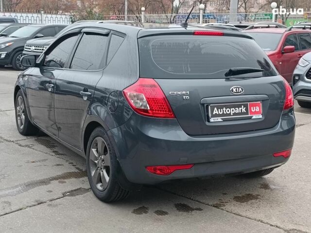 Сірий Кіа Сід, об'ємом двигуна 1.4 л та пробігом 202 тис. км за 5890 $, фото 8 на Automoto.ua