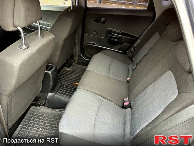 Серый Киа Сид, объемом двигателя 1.4 л и пробегом 202 тыс. км за 6300 $, фото 9 на Automoto.ua