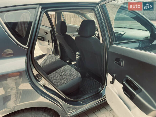 Сірий Кіа Сід, об'ємом двигуна 1.4 л та пробігом 280 тис. км за 4800 $, фото 16 на Automoto.ua