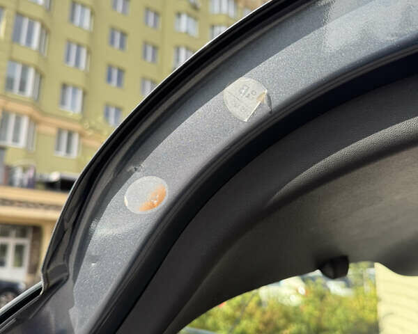 Серый Киа Сид, объемом двигателя 1.6 л и пробегом 161 тыс. км за 5400 $, фото 21 на Automoto.ua