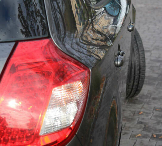 Серый Киа Сид, объемом двигателя 1.6 л и пробегом 213 тыс. км за 6500 $, фото 11 на Automoto.ua