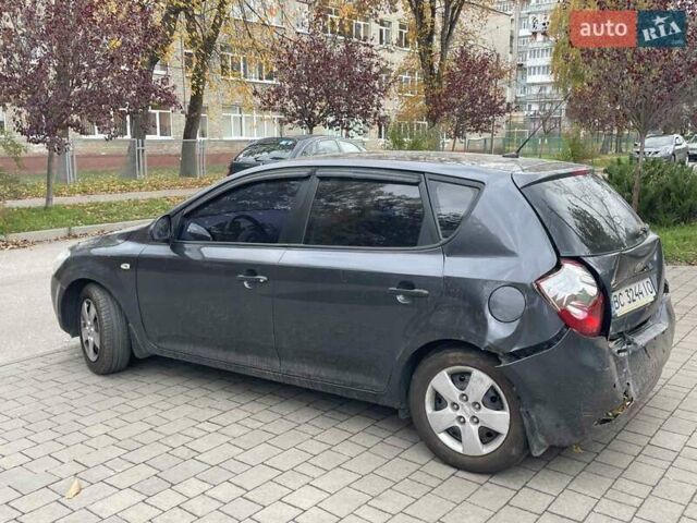 Кіа Сід 2009 у Львові на Automoto.ua Сірий Кіа Сід, об'ємом двигуна 1.6 л та пробігом 128 тис. км за 2999 $, фото 1 на Automoto.ua