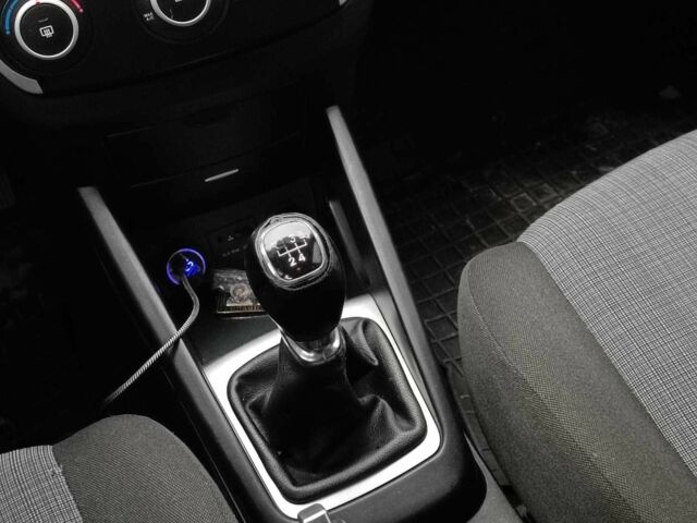 Серый Киа Сид, объемом двигателя 1.4 л и пробегом 202 тыс. км за 5890 $, фото 16 на Automoto.ua