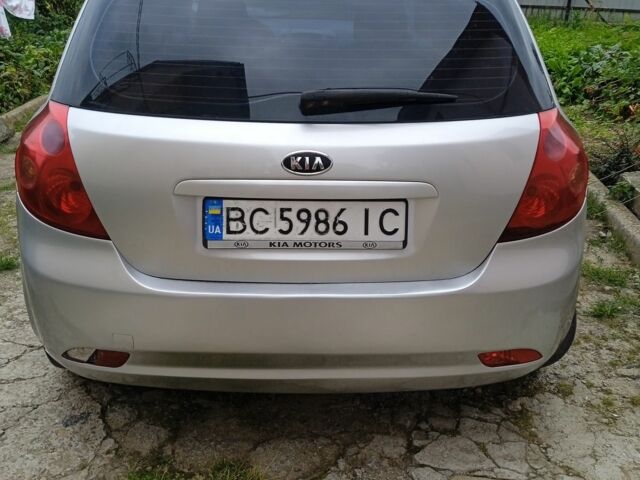 Сірий Кіа Сід, об'ємом двигуна 1.4 л та пробігом 229 тис. км за 3150 $, фото 11 на Automoto.ua