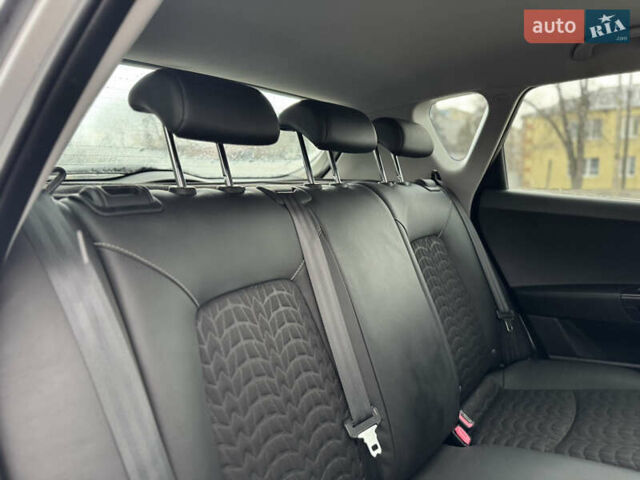 Серый Киа Сид, объемом двигателя 1.6 л и пробегом 265 тыс. км за 5750 $, фото 42 на Automoto.ua