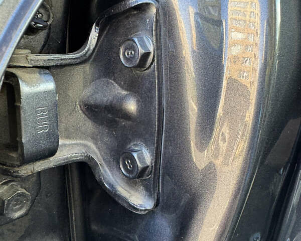 Серый Киа Сид, объемом двигателя 1.6 л и пробегом 161 тыс. км за 5400 $, фото 28 на Automoto.ua