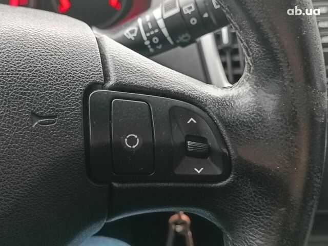 Сірий Кіа Сід, об'ємом двигуна 1.4 л та пробігом 202 тис. км за 5890 $, фото 23 на Automoto.ua