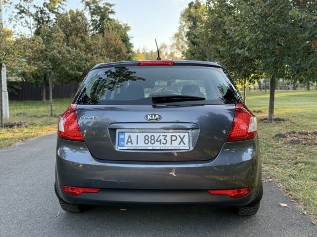 Сірий Кіа Сід, об'ємом двигуна 1.4 л та пробігом 195 тис. км за 5100 $, фото 6 на Automoto.ua