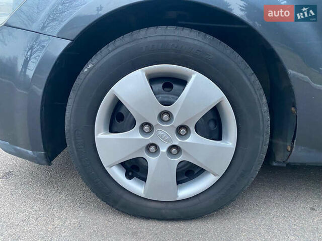 Сірий Кіа Сід, об'ємом двигуна 1.4 л та пробігом 207 тис. км за 5850 $, фото 37 на Automoto.ua