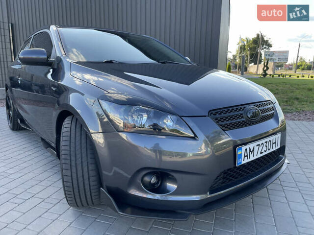 Серый Киа Сид, объемом двигателя 1.59 л и пробегом 192 тыс. км за 8100 $, фото 5 на Automoto.ua