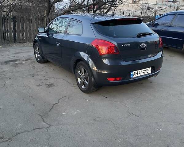 Сірий Кіа Сід, об'ємом двигуна 1.59 л та пробігом 75 тис. км за 7500 $, фото 1 на Automoto.ua