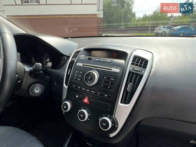 Сірий Кіа Сід, об'ємом двигуна 1.6 л та пробігом 292 тис. км за 6400 $, фото 46 на Automoto.ua