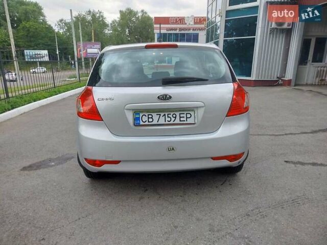 Серый Киа Сид, объемом двигателя 1.6 л и пробегом 156 тыс. км за 5900 $, фото 7 на Automoto.ua