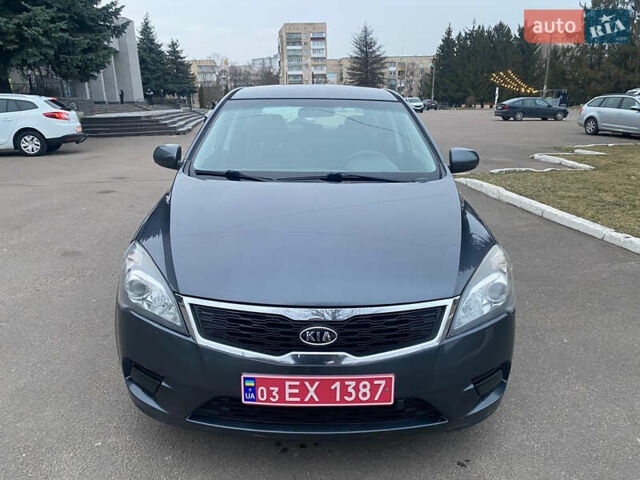 Сірий Кіа Сід, об'ємом двигуна 1.4 л та пробігом 207 тис. км за 5999 $, фото 15 на Automoto.ua
