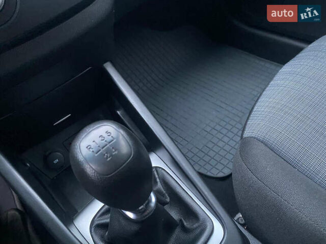 Сірий Кіа Сід, об'ємом двигуна 1.4 л та пробігом 207 тис. км за 5850 $, фото 36 на Automoto.ua