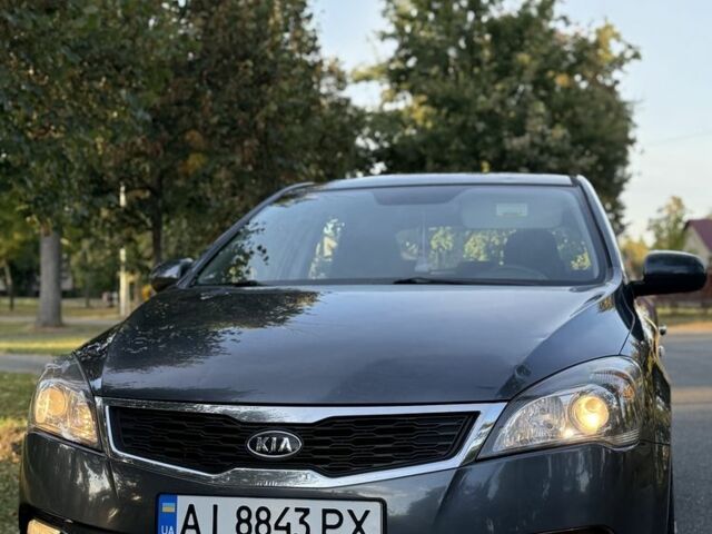 Сірий Кіа Сід, об'ємом двигуна 1.4 л та пробігом 195 тис. км за 5100 $, фото 2 на Automoto.ua