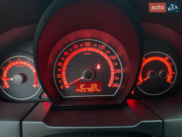 Сірий Кіа Сід, об'ємом двигуна 1.4 л та пробігом 207 тис. км за 5850 $, фото 18 на Automoto.ua