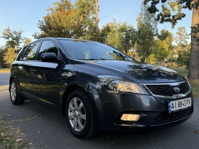 Сірий Кіа Сід, об'ємом двигуна 1.4 л та пробігом 195 тис. км за 5100 $, фото 4 на Automoto.ua