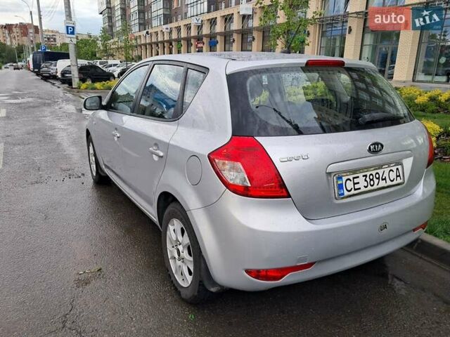 Серый Киа Сид, объемом двигателя 1.59 л и пробегом 155 тыс. км за 5950 $, фото 3 на Automoto.ua