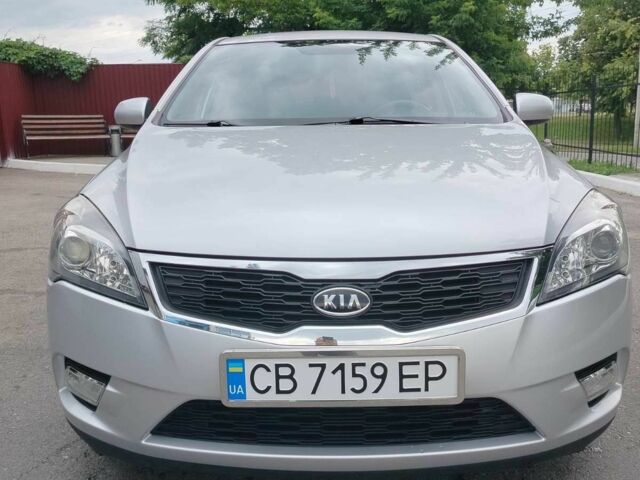 Серый Киа Сид, объемом двигателя 0 л и пробегом 186 тыс. км за 5950 $, фото 8 на Automoto.ua