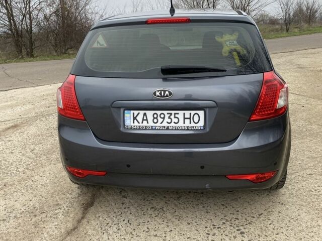 Сірий Кіа Сід, об'ємом двигуна 1.6 л та пробігом 300 тис. км за 6700 $, фото 6 на Automoto.ua