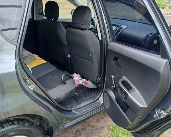 Серый Киа Сид, объемом двигателя 1.4 л и пробегом 264 тыс. км за 5800 $, фото 4 на Automoto.ua