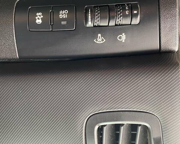 Серый Киа Сид, объемом двигателя 1.6 л и пробегом 300 тыс. км за 6700 $, фото 16 на Automoto.ua