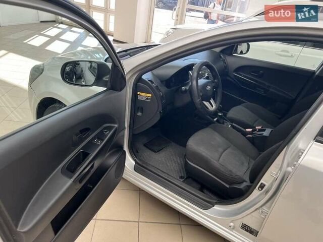 Кіа Сід 2011 у Миколаєві на Automoto.ua Сірий Кіа Сід, об'ємом двигуна 1.4 л та пробігом 148 тис. км за 5600 $, фото 6 на Automoto.ua