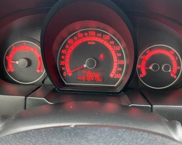 Серый Киа Сид, объемом двигателя 1.6 л и пробегом 300 тыс. км за 6700 $, фото 22 на Automoto.ua