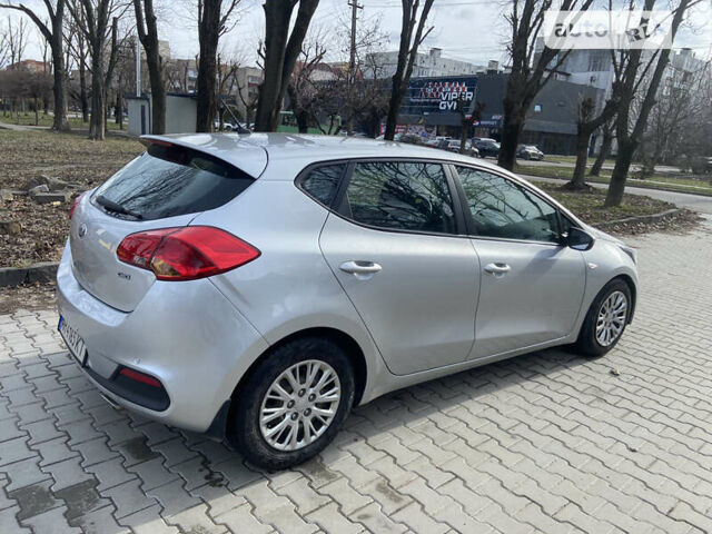 Серый Киа Сид, объемом двигателя 1.6 л и пробегом 335 тыс. км за 7200 $, фото 1 на Automoto.ua