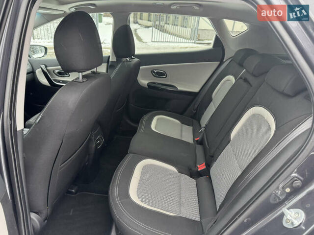 Сірий Кіа Сід, об'ємом двигуна 1.6 л та пробігом 60 тис. км за 13500 $, фото 27 на Automoto.ua