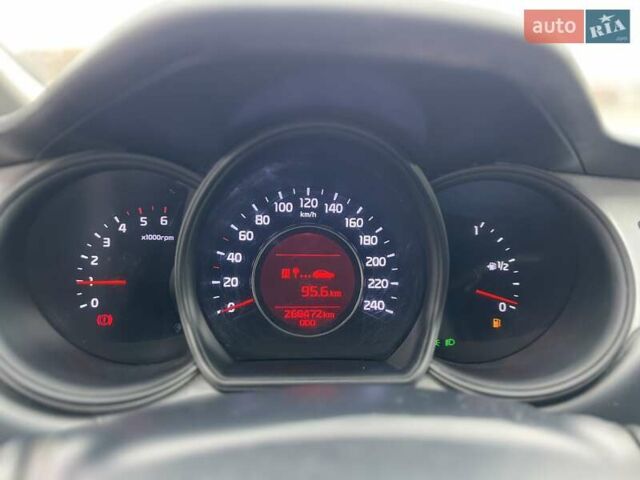 Серый Киа Сид, объемом двигателя 1.4 л и пробегом 273 тыс. км за 6999 $, фото 32 на Automoto.ua