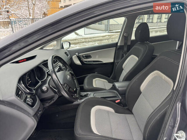Сірий Кіа Сід, об'ємом двигуна 1.6 л та пробігом 60 тис. км за 13500 $, фото 15 на Automoto.ua