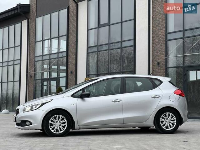 Серый Киа Сид, объемом двигателя 1.4 л и пробегом 273 тыс. км за 6999 $, фото 6 на Automoto.ua