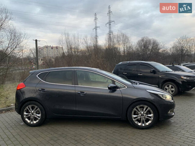 Серый Киа Сид, объемом двигателя 1.6 л и пробегом 60 тыс. км за 13400 $, фото 2 на Automoto.ua