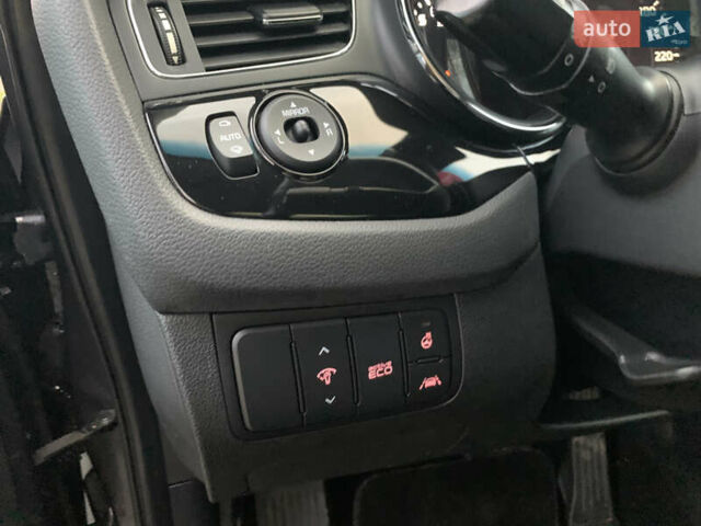 Серый Киа Сид, объемом двигателя 1.6 л и пробегом 60 тыс. км за 13400 $, фото 20 на Automoto.ua